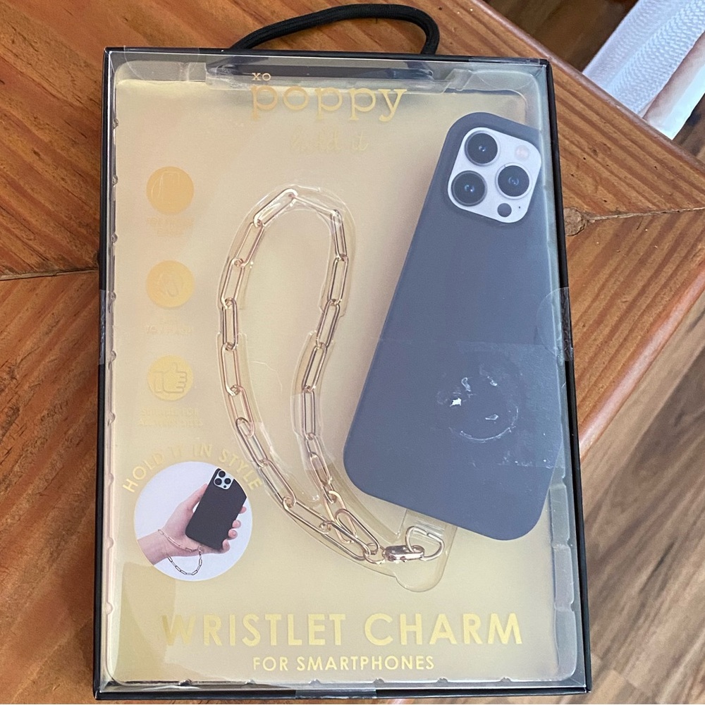 XO Poppy Hold It Wristlet Charm For Smartphones